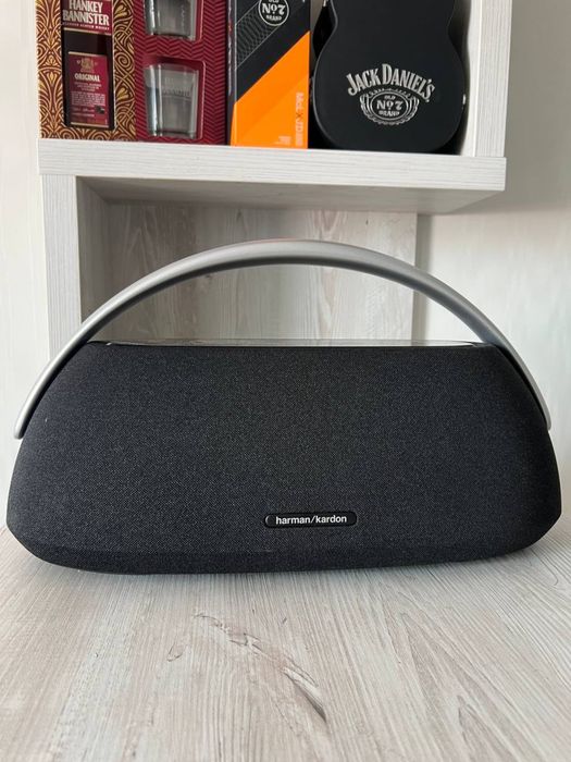 Продам колонку harman kardon go + play 3