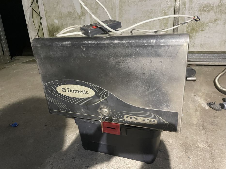 Dometic tec 29 agregat kamper