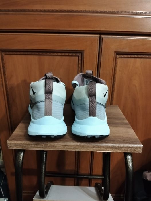 Взуття, кросівки Nike .