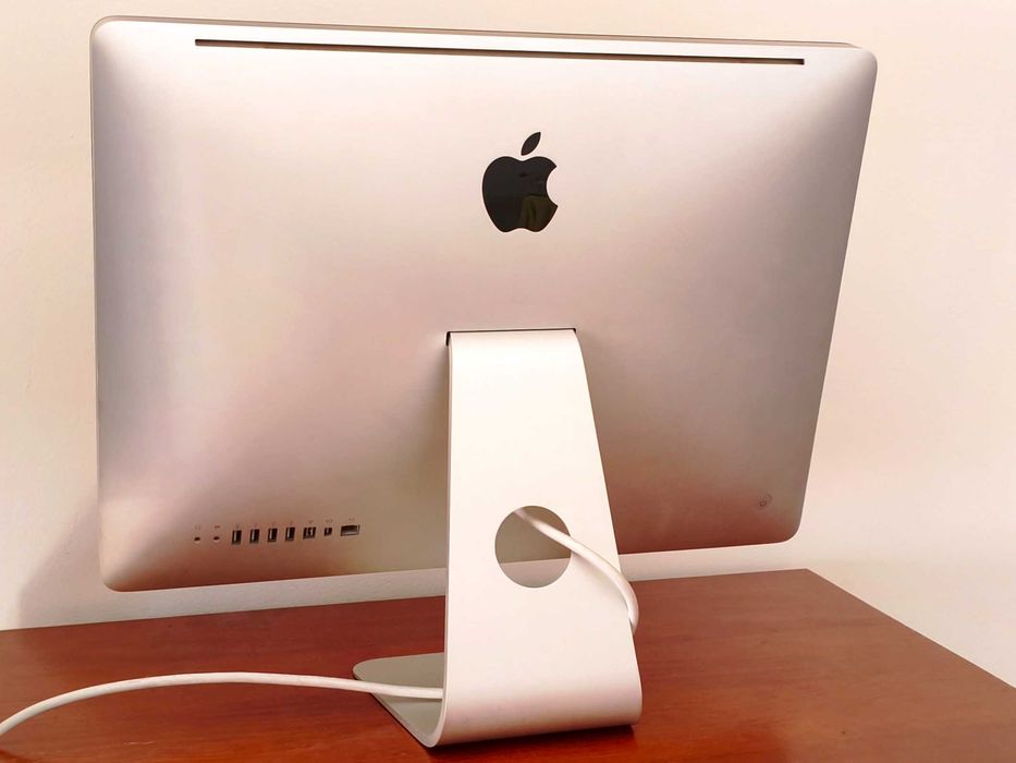 Computador Apple iMac 21,5” Mid 2010 A1311