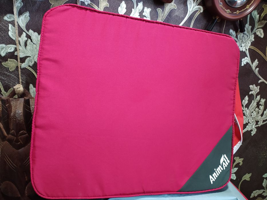 Лежанка матрас Animall для собак и кошек лежак