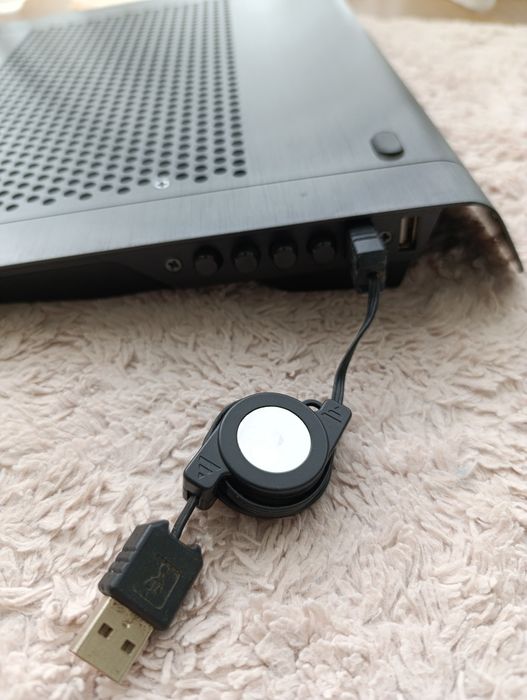 Base refrigeradora para portátil