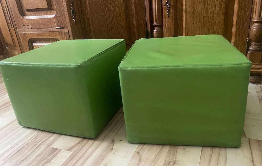 Pufy do siedzenia lub ćwiczeń dla dzieci