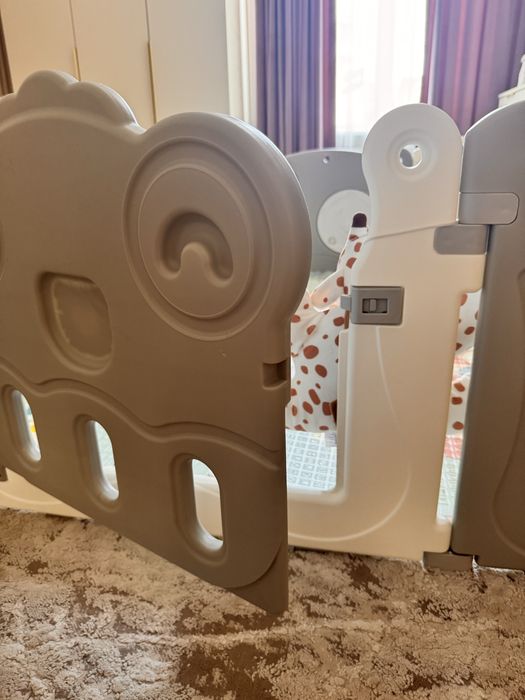 Манеж дитячий великий  2 м х 1,8 м