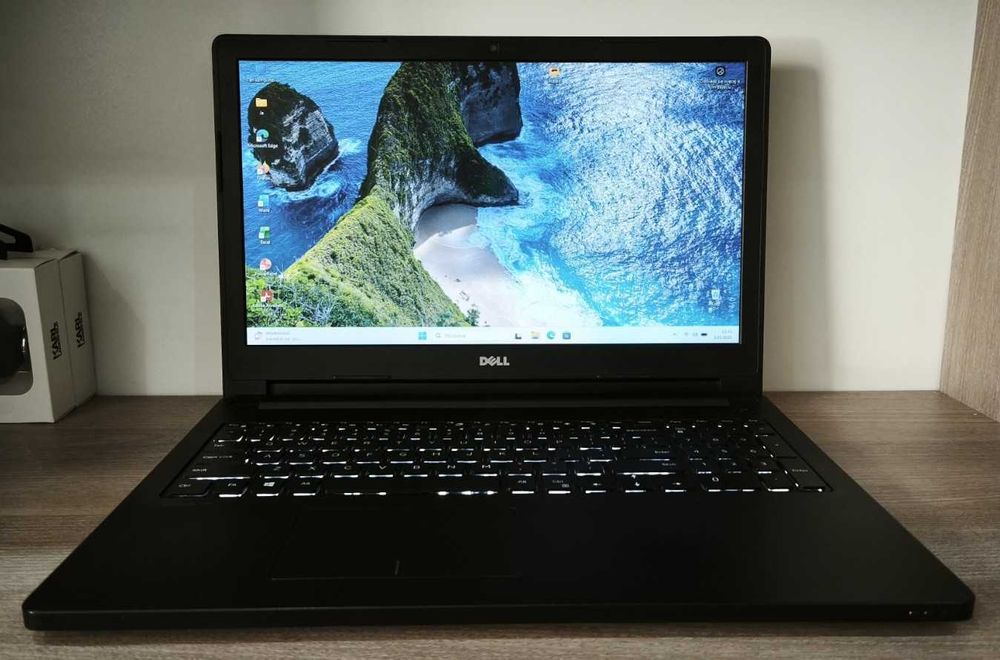 Dell Latitude 3570 - laptop do pracy, nauki i rozrywki, gwar. 30 mies.