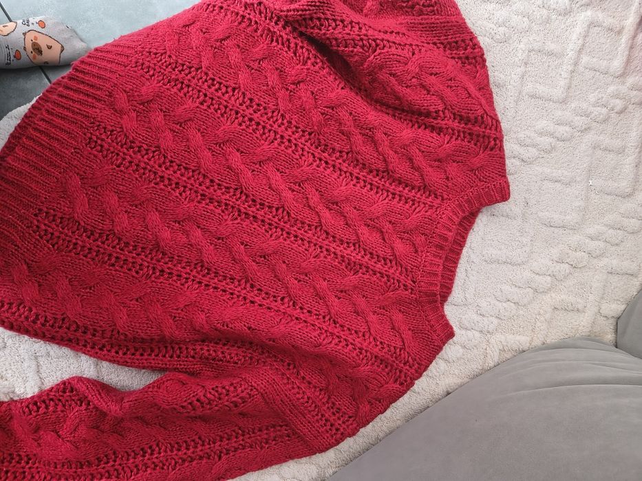 Damski sweterek ladny