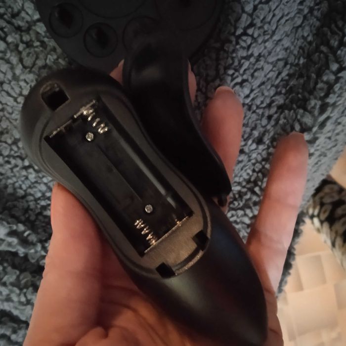 Електричний очищувач пензлів для макіяжу, від 2 батарейок новий