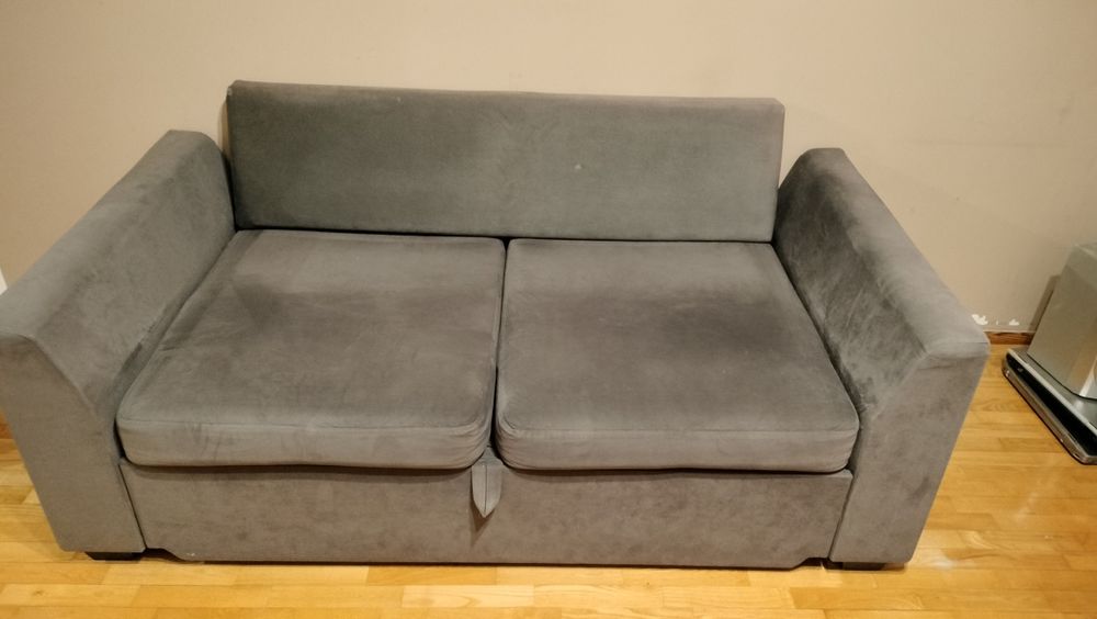 Rozkładana sofa 2osobowa