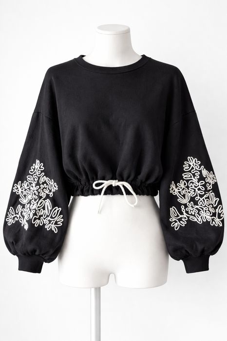 Світшот ZARA з вишивкою на рукавах, XL