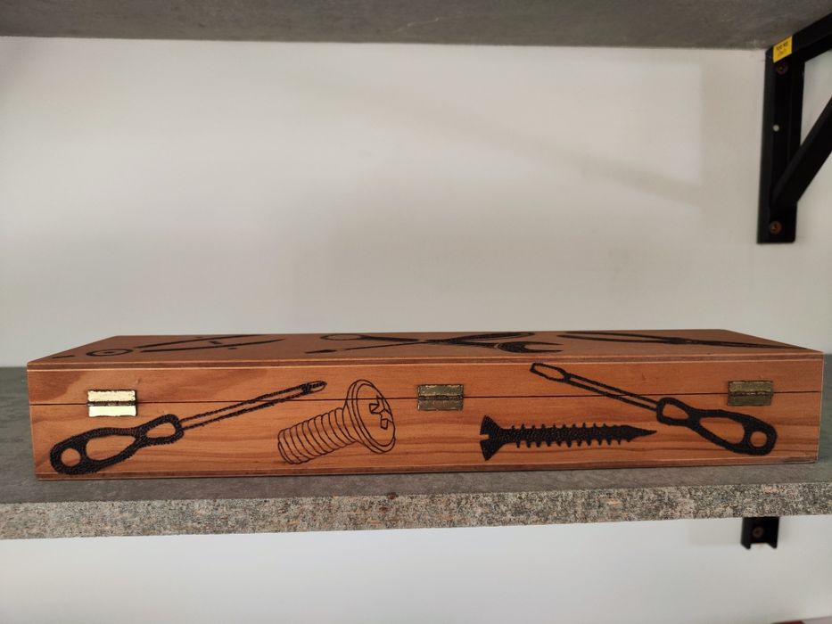 Box with Pyrography Symbols424591506330112005