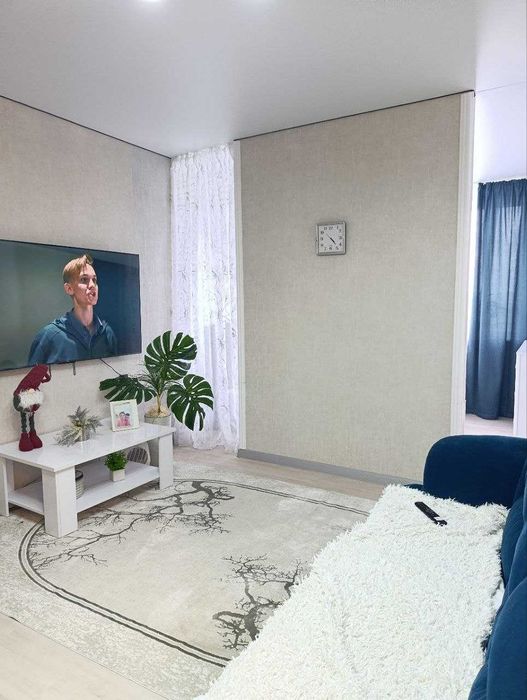 Продам 1 кімнатну, простору квартиру в Скай Сіті на Варненській