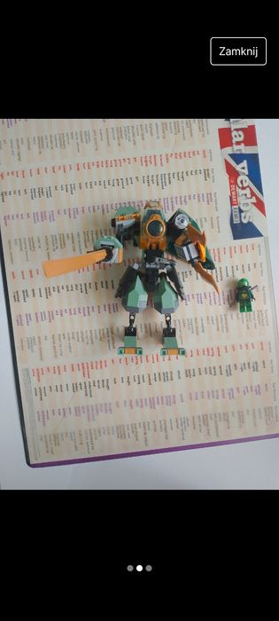 Lego ninjago robot