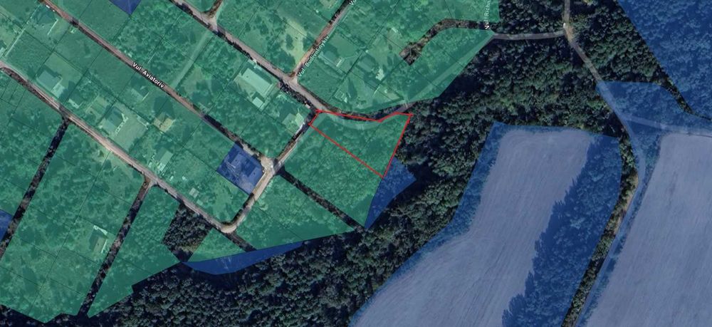 Ділянка 24 сот у с. Круглик (Віта Поштова). Поруч ліс