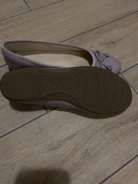 Продам балетки Clark’s, лаковая кожа, р. 37,5.