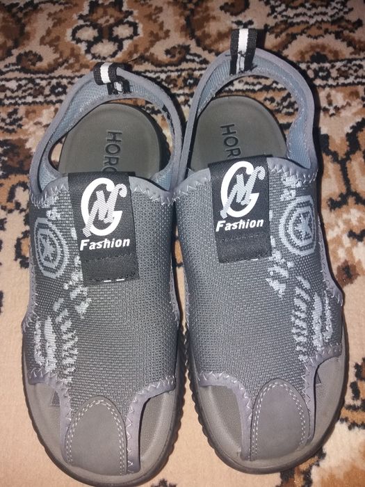 Сандалі підлідкові 40р