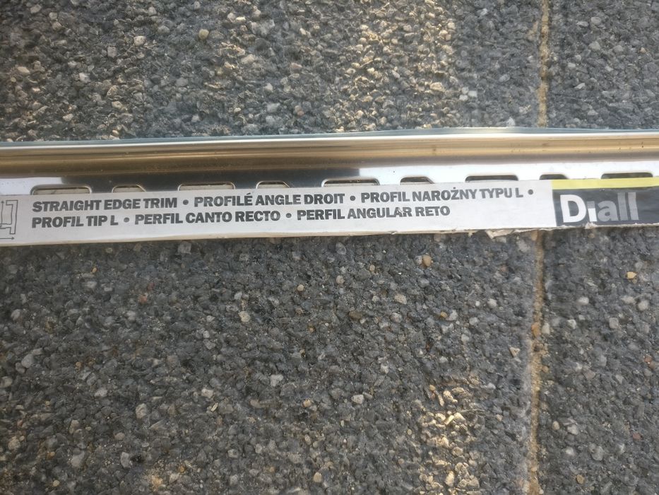 Profil narożny typu L