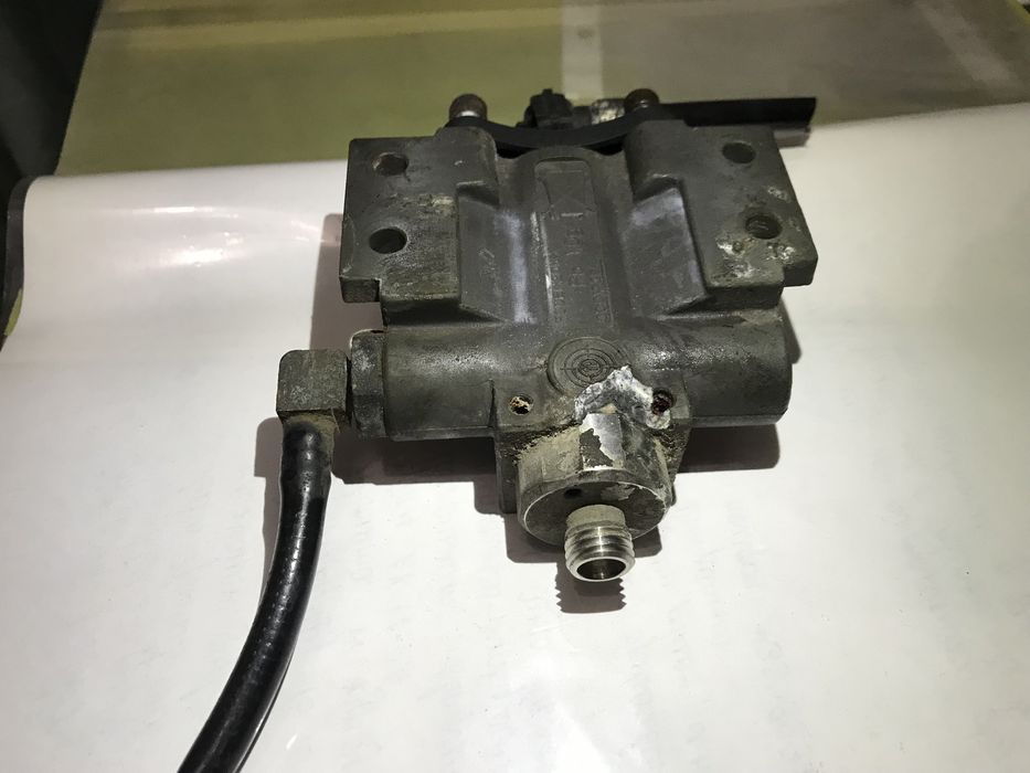 Дозатор форсунка AD-BLUE  DAF 105 XF CF 75 Euro 5, Man, Scania R