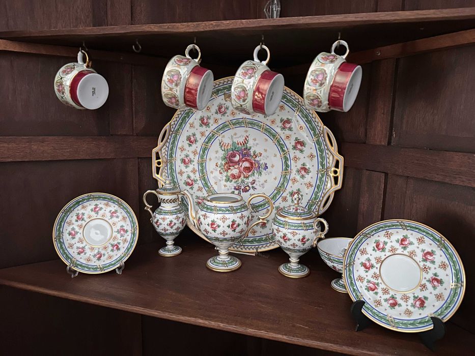 Serviço cha cafe porcelana floral Limges pintado à mão-  bouquet rosas elegante