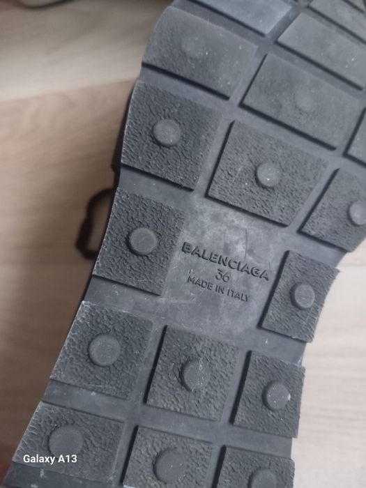 Balenciaga oryginalne sneakersy damskie 36
