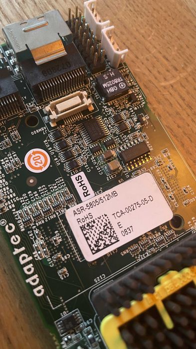 Adaptec ASR-5805 RAID  SAS SATA 512MB PCIe