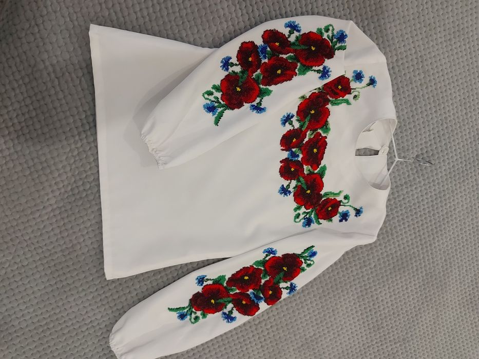 Вишиванки вишиті бісером