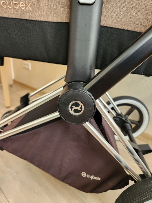 Коляска Cybex Priam platinum 2 в 1 + зимовий конверт: 28 400 грн