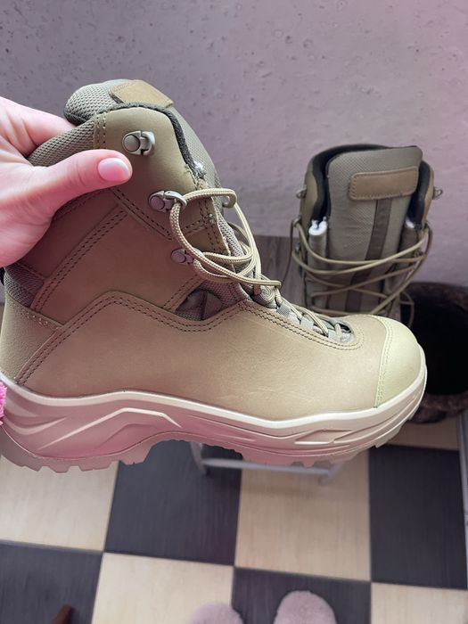 Берці зимові, нові розмір45 , підходять і на 47 розмір