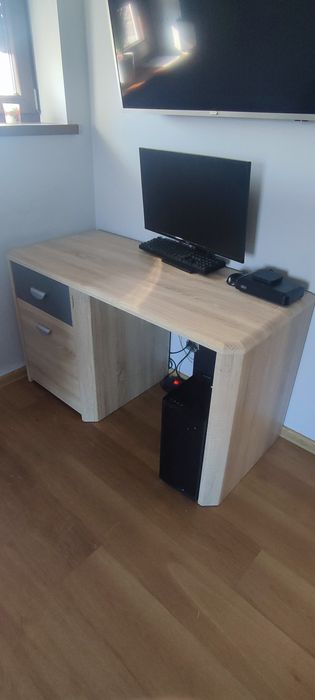 Biurko z szufladą i szafką
