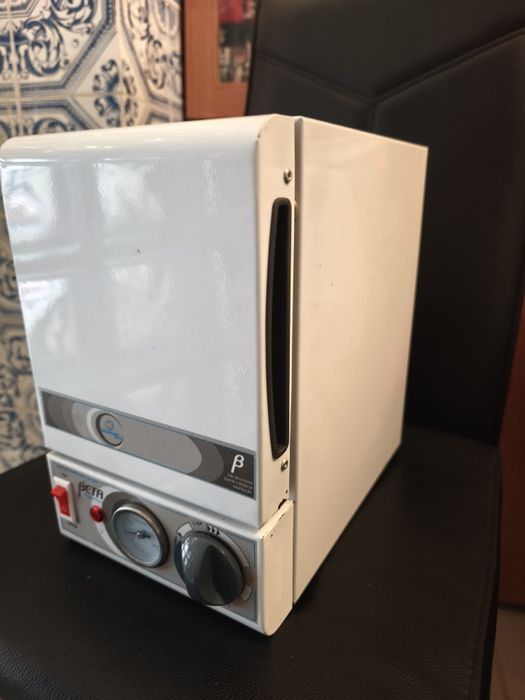 Esterelizador a seco ( autoclave )