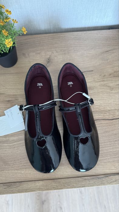 Туфли Zara 35 22,3 см
