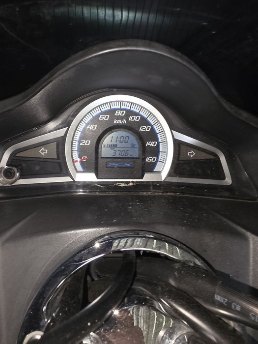 Honda pcx  125 Skuter do negocjacji