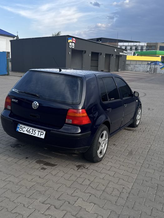 Продам Volkswagen golf  4