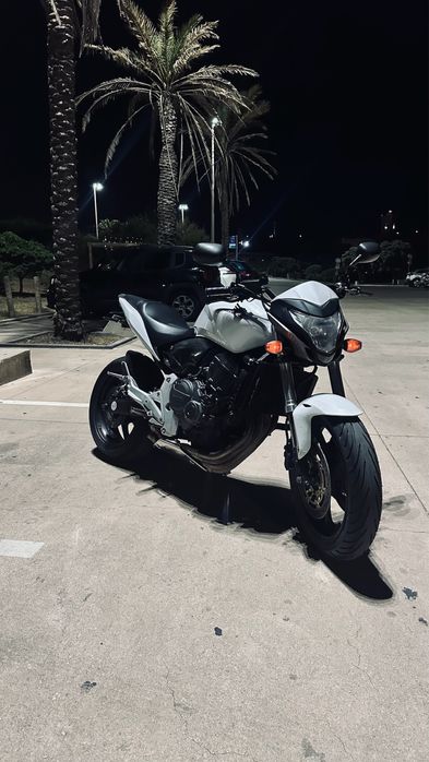 Vendo hornet 2013 moto zera