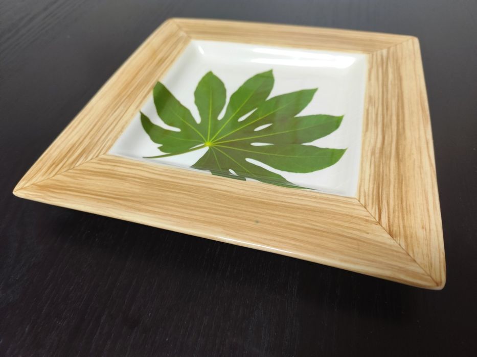 Prato decorativo - Raul da Bernarda (Cerâmica Portuguesa)