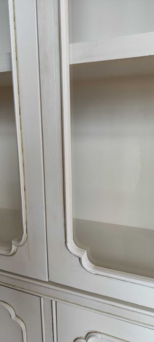 Witryna komoda retro biała