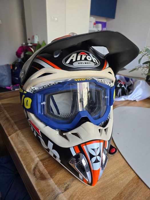 Kask Airoh Stelt M 990gr