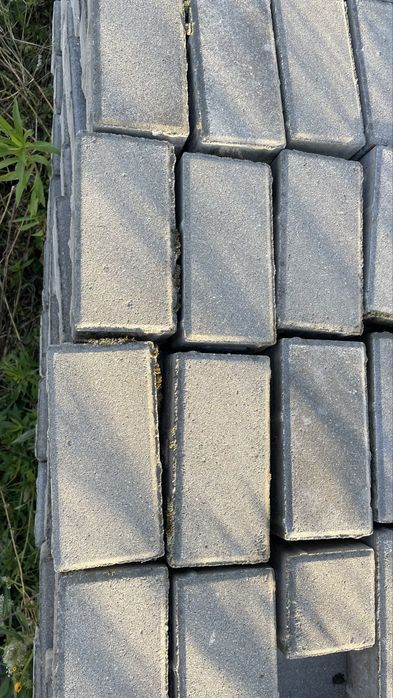 Kostka brukowa szara prostokatna
