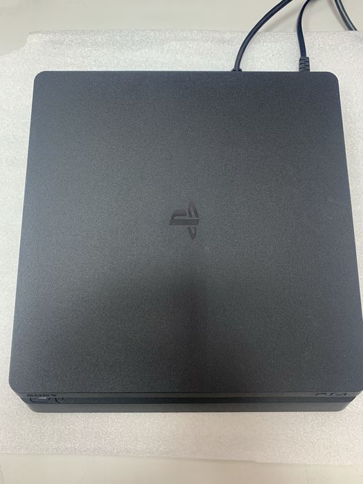 Playstation 4 Slim 500 GB Desbloqueada