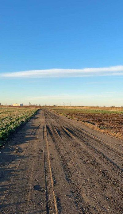 Земельна ділянка 12 соток в Фонтанкі, світло, вода, дорога є