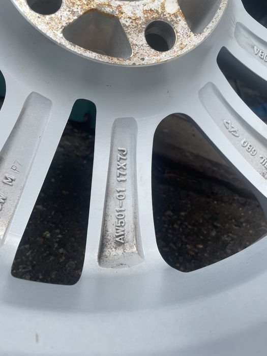 Продам  легкосплавные диски 5-114.3 R-17 Nissan, Toyota