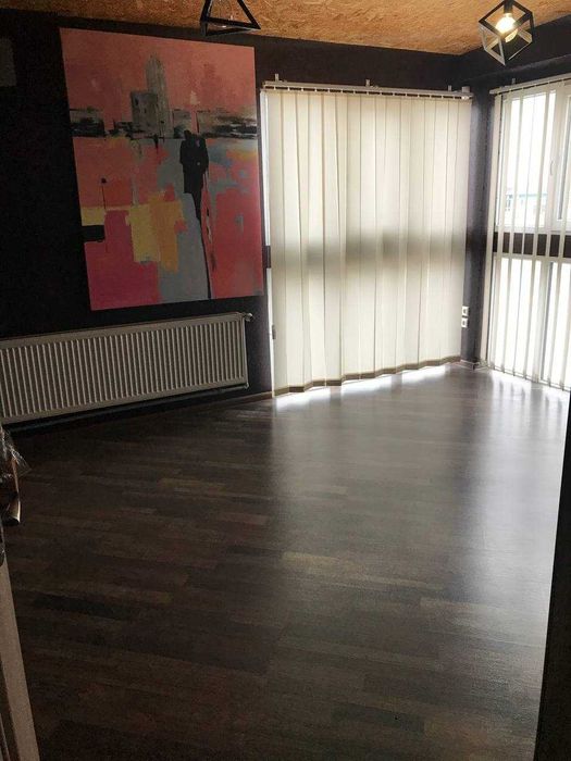 Оренда офісних приміщень ринок "Анжеліка"/2 Стовпи