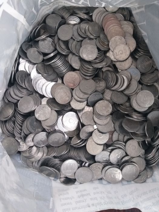 5 копійок,5 копеек.