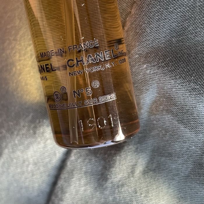 Chanel N°5 EDP Twist and Spray Atomizador com uma Recarga 20ml