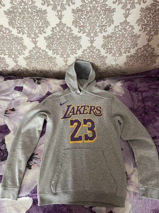 Сіра кофта nike,lakers