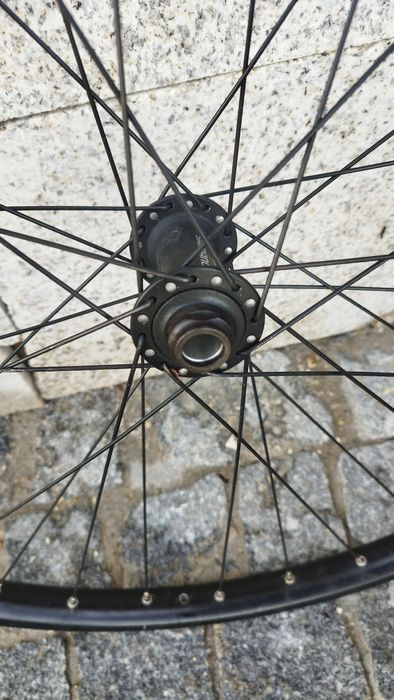 rodas Shimano 29 tubless boost btt
