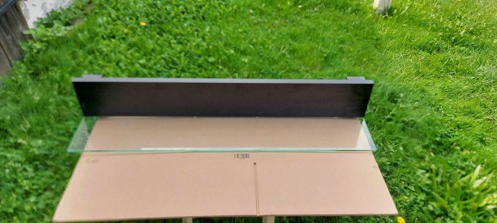 Półka czarno szklana