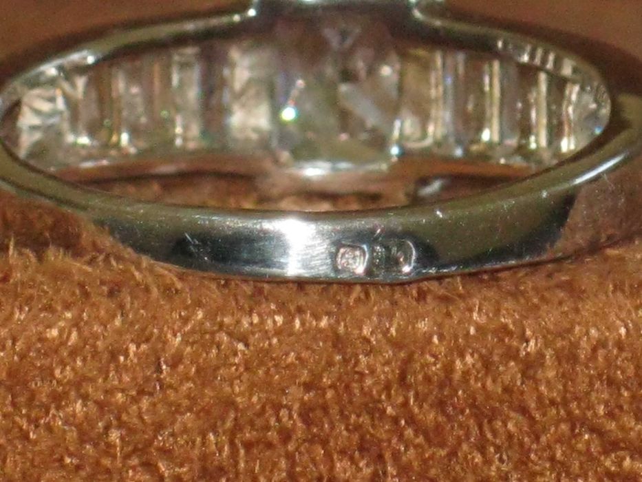 Anel Prata Maciça de Lei 925`/.. C/Contraste