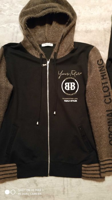 Фирменный костюм  р46-48