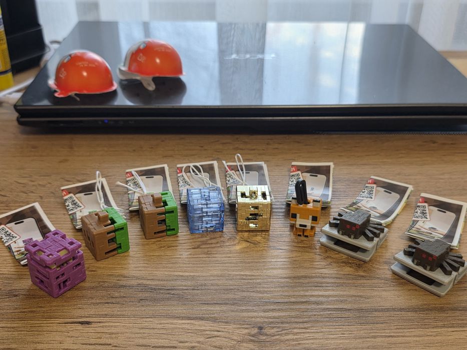 Оновлено Кіндер фігурки Майнкрафт  Дивні Дива  обмін