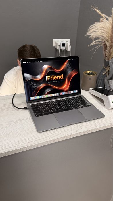 MacBook AIR 13' 2020 M1 16/256GB Space